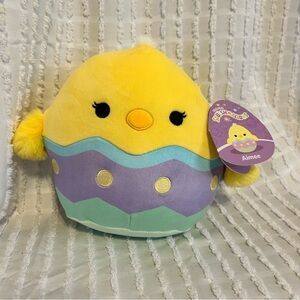 Squishmallows Yellow Aimee Chick Plush with Purple and Mint Egg Design NWT
